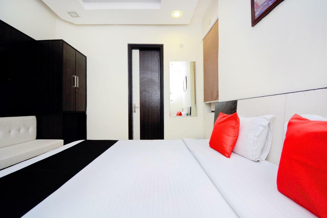 Capital O 4087 Hotel Akaal Residency Amritsar Exterior foto