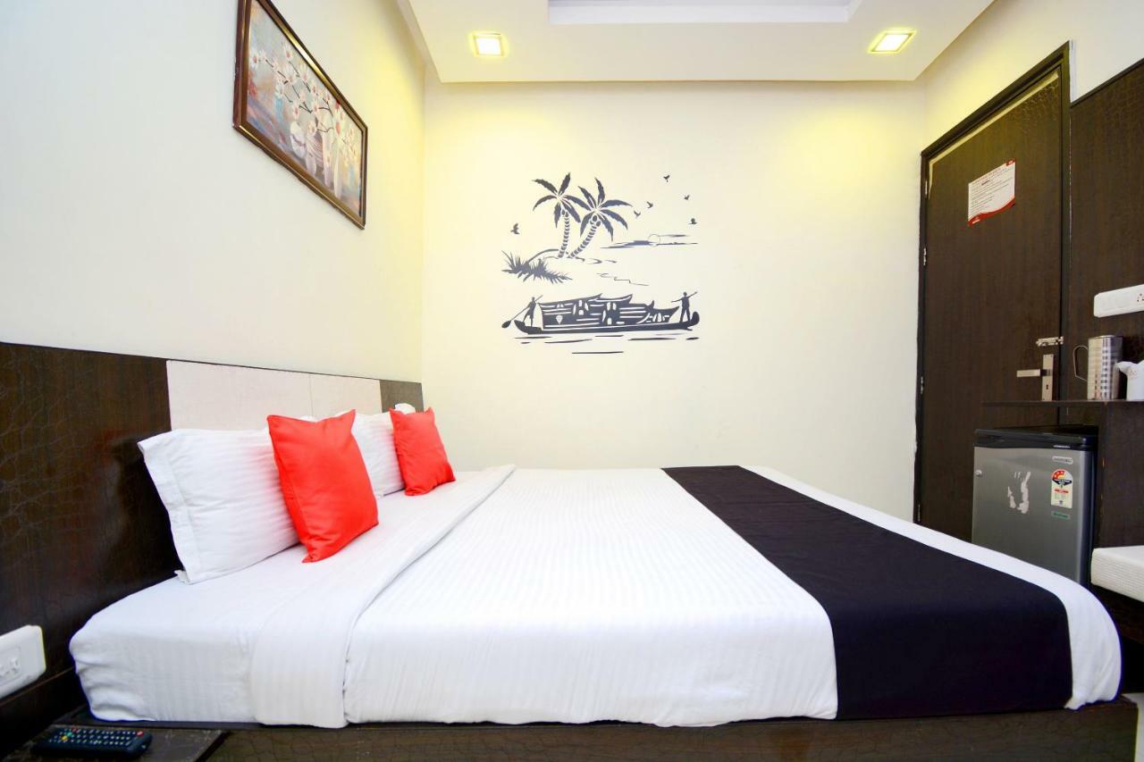 Capital O 4087 Hotel Akaal Residency Amritsar Exterior foto